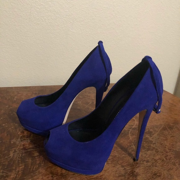 Giuseppe Zanotti Blue suede size 37 good condition - Picture 3 of 6